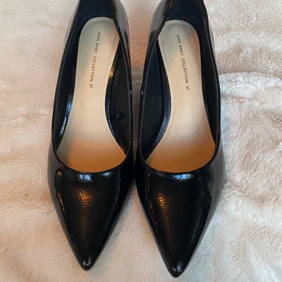 Zara Mid Heel Block Pumps - Picture 3 of 7